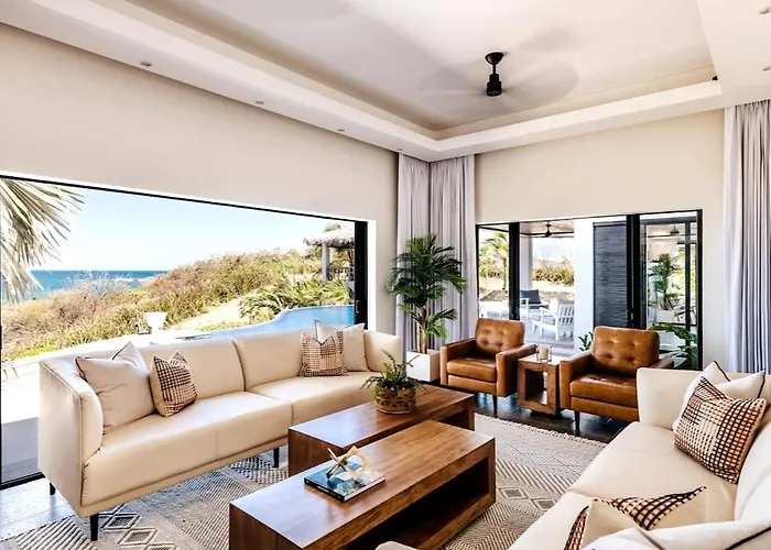The Point Experience Villa Tamarindo