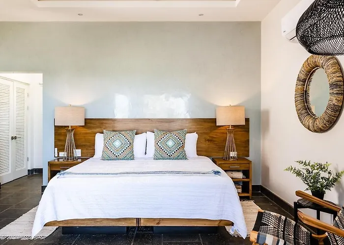 Villa The Point Experience *