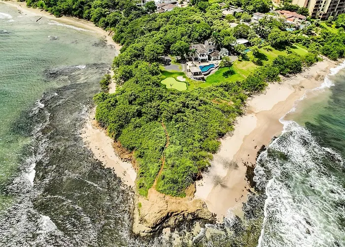 The Point Experience Villa Tamarindo