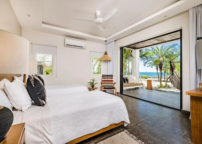 The Point Experience * Tamarindo