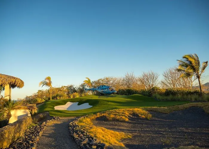 The Point Experience Villa Tamarindo